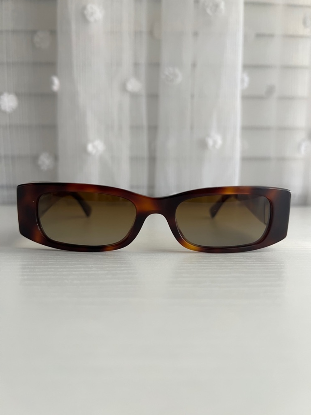 Valentino Tortoiseshell Sunglasses -  Rectangular Frame